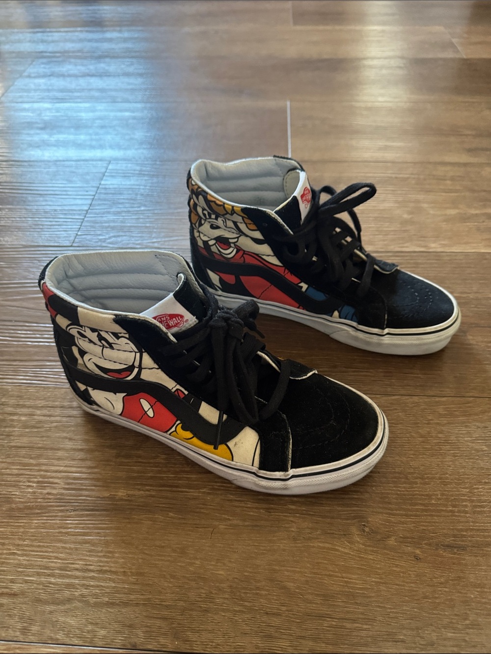 Disney Vans original Mickey and Friends High-Top Sneakers size M4/ W 5.5